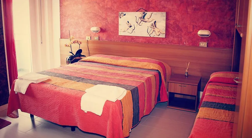 Hotel Amoha 리미니 2*,