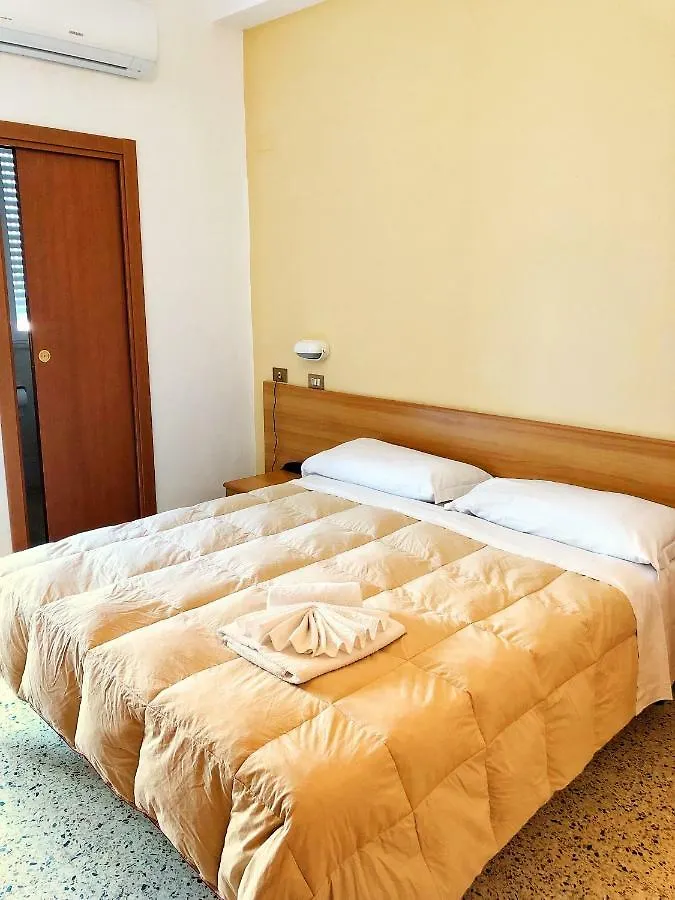 Hotel Amoha Римини