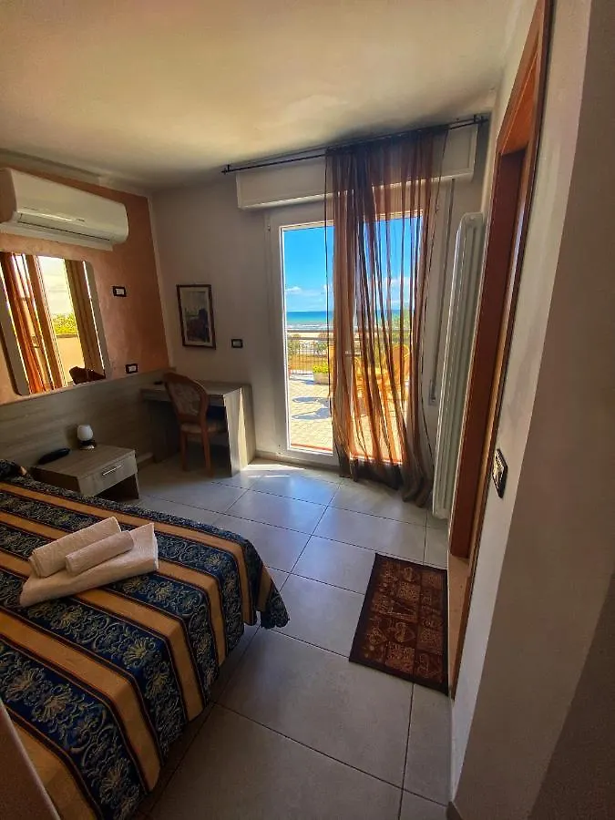 Hotel Amoha Римини